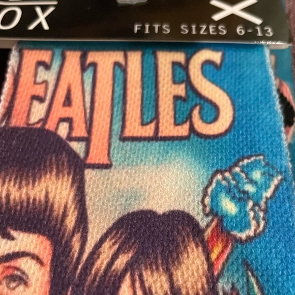 NWT Beatles Odd Sox Crew  One Pair Fits 6-13 - Picture 8 of 9